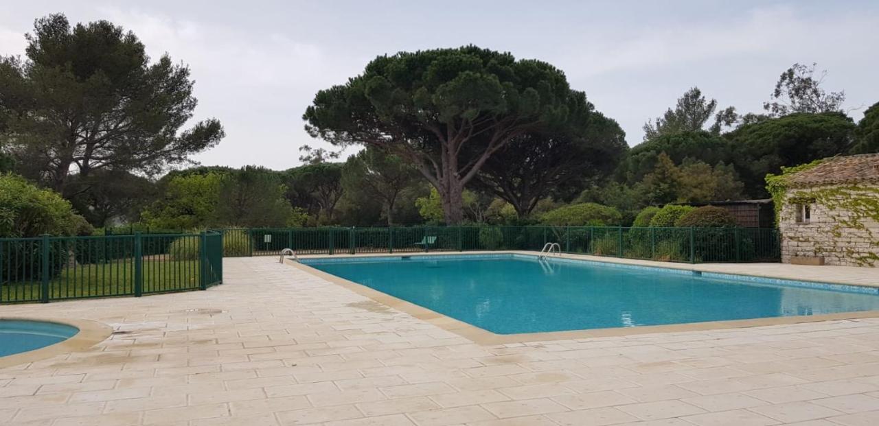 Villa Domaine Font Mourier Cogolin Exterior foto